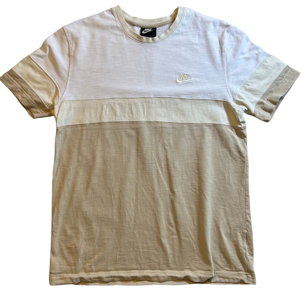 Nike Sportswear Men's Colorblock Short Sleeve T-Shirt